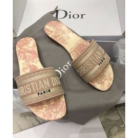 Женские шлепки Christian Dior .